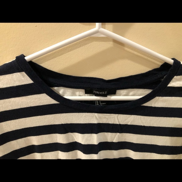 Crop long sleeve - Picture 3 of 4